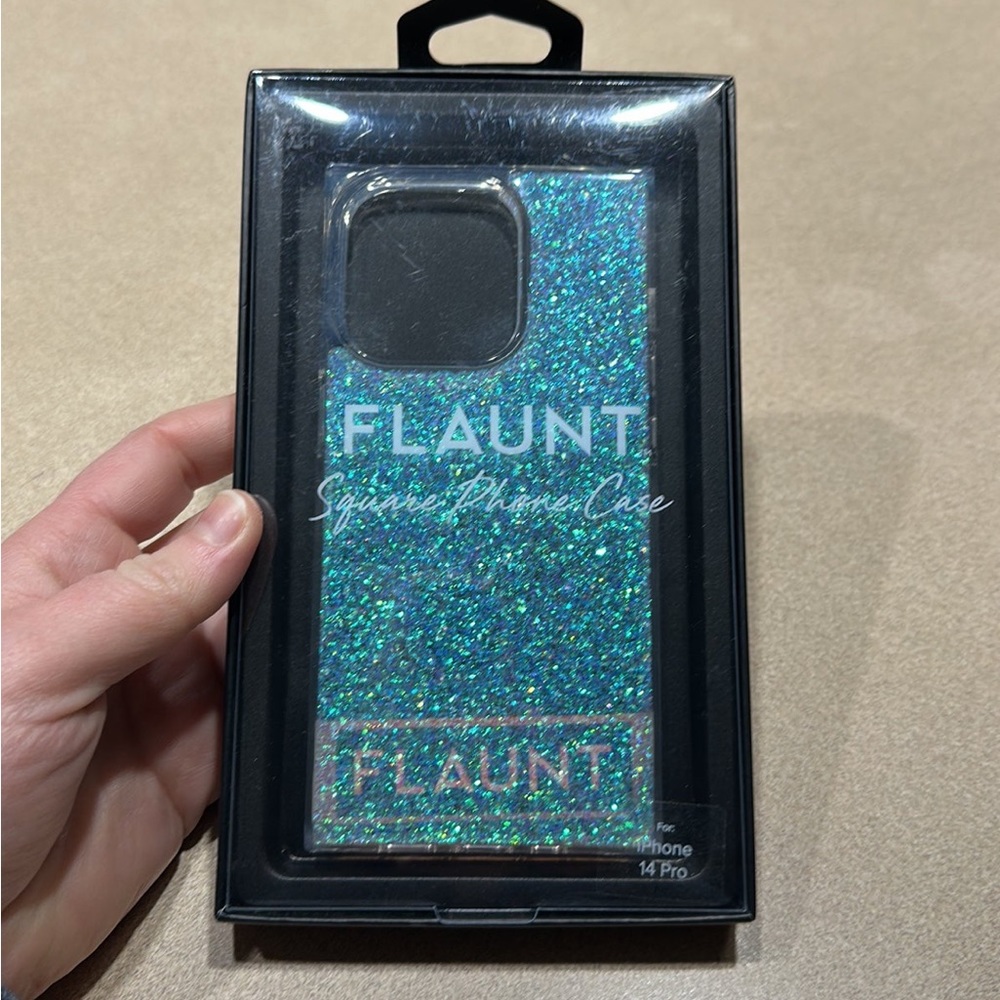 Flaunt iPhone 14 pro case